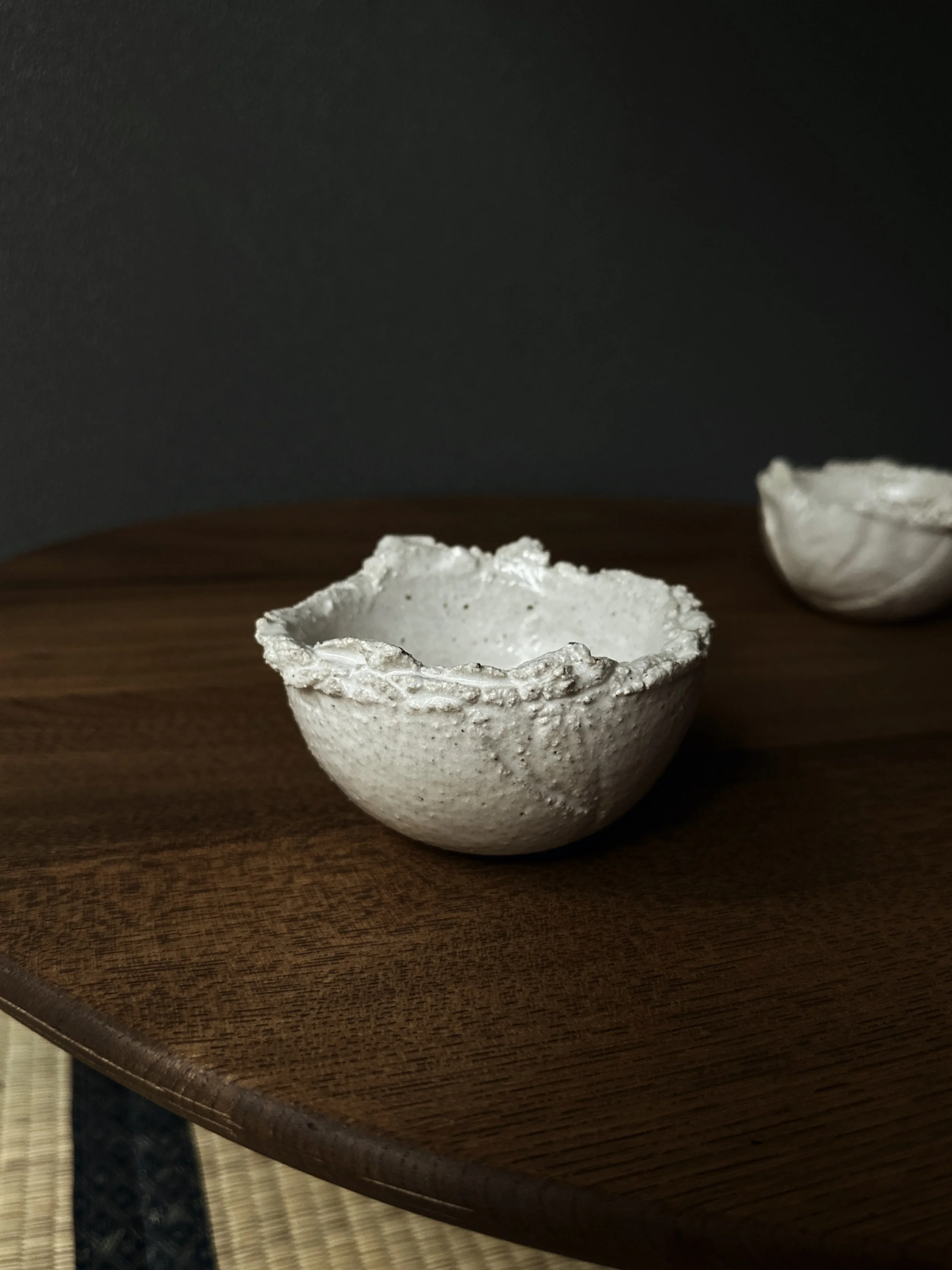 CERAMIC PINCH BOWL