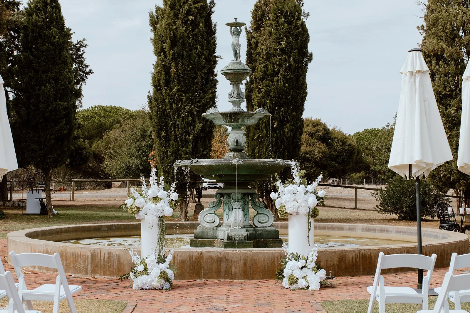 CJWWeddingsCapturedByPeta-17.jpg