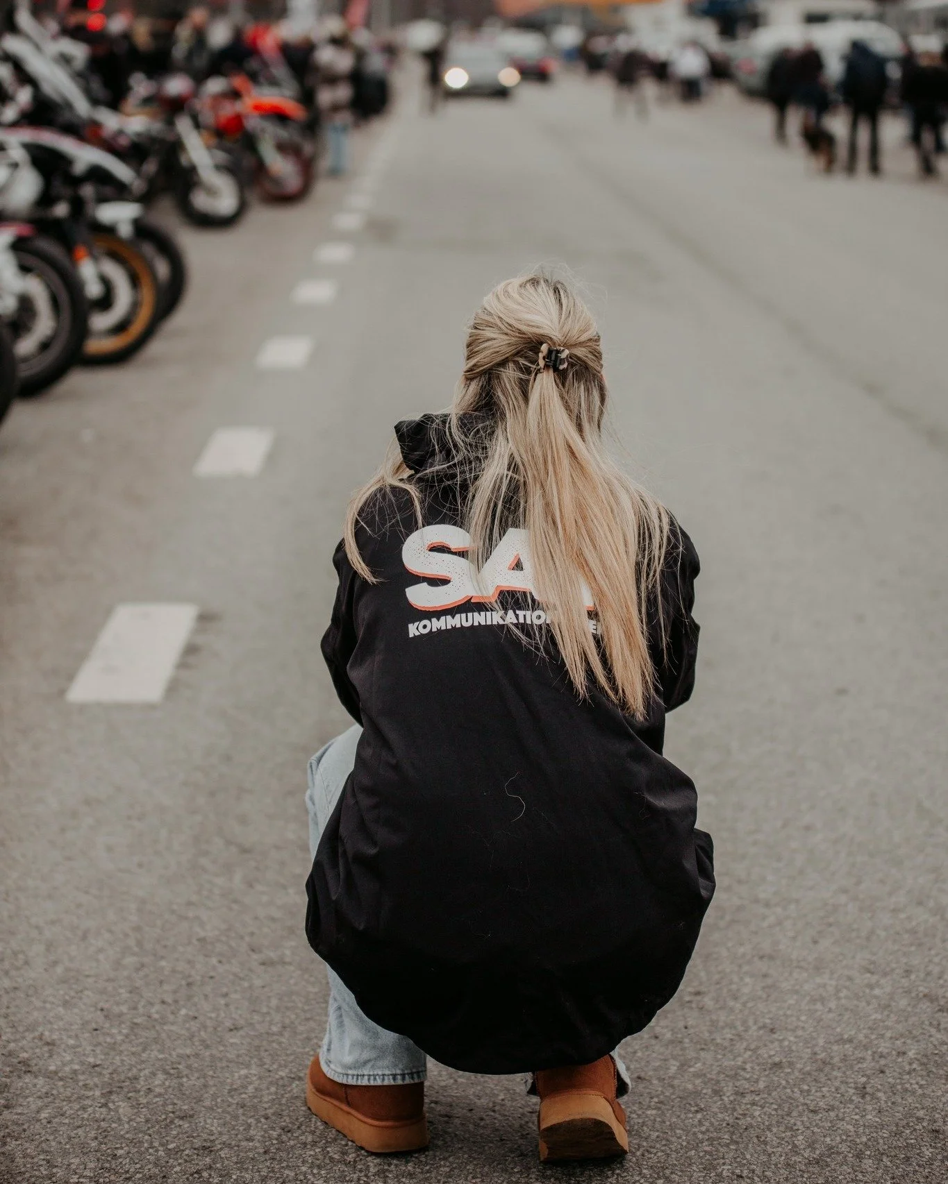 Yey -  Therese in action! I full att f&aring;nga &ouml;gonblick som annars bara swishar f&ouml;rbi.

Det h&auml;r projektet var superkul och b&ouml;rjade inte med kameran i handen utan snarare om ett &ouml;ppet samtal d&auml;r vi fungerade som ett kr