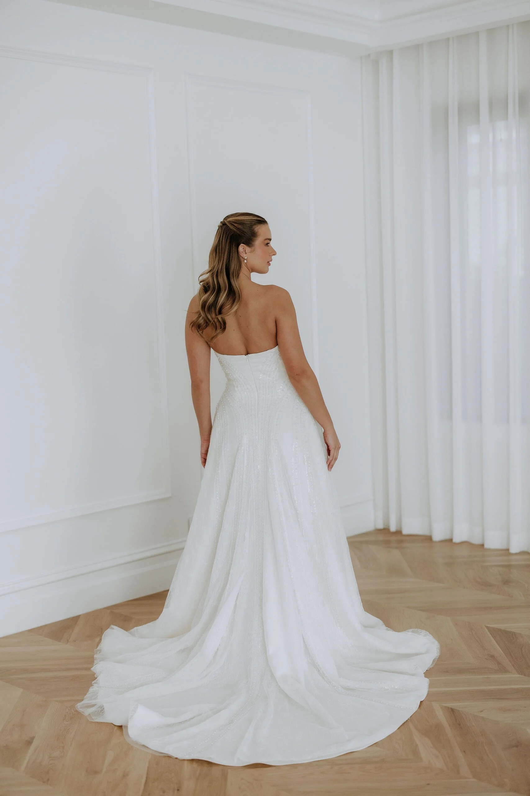 Kelly Lin Demi 3.jpg