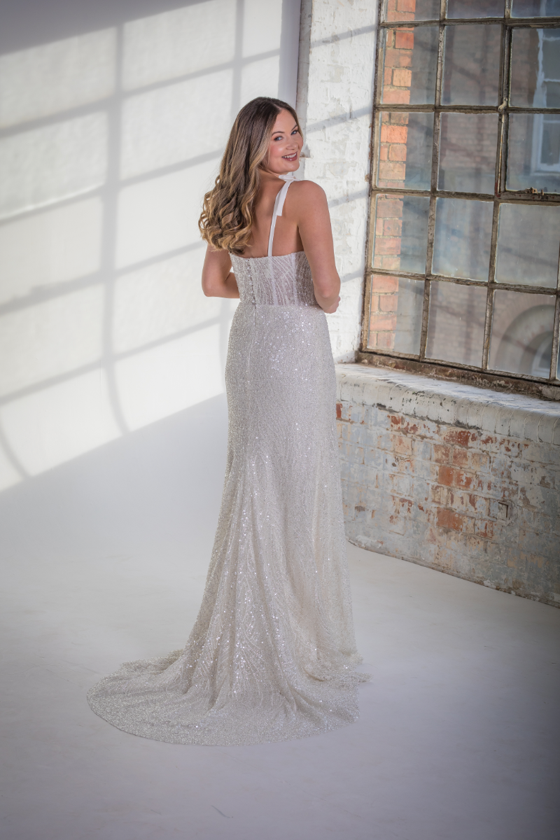 Extra Eliana back Natalya James 2025-171.png