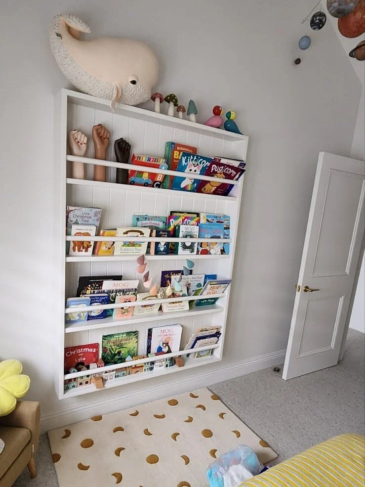 A must have for any kids room, a custom bookshelf that stores all their favourite books and items while keeping it aesthetic and organised. 

#builder #nzbuilders #aucklandbuilders #kidsroomdecor #bookshelf #customfurniture  #kidsbookshelf