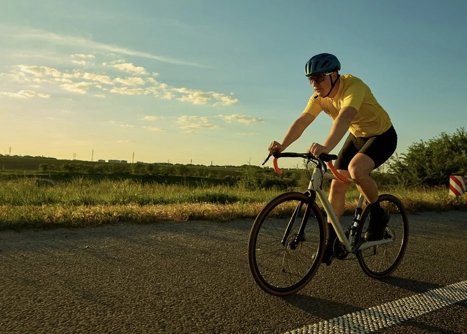 Build Endurance AND Get Faster With Only 4 Hours a Week: A Time-Efficient Training Protocol