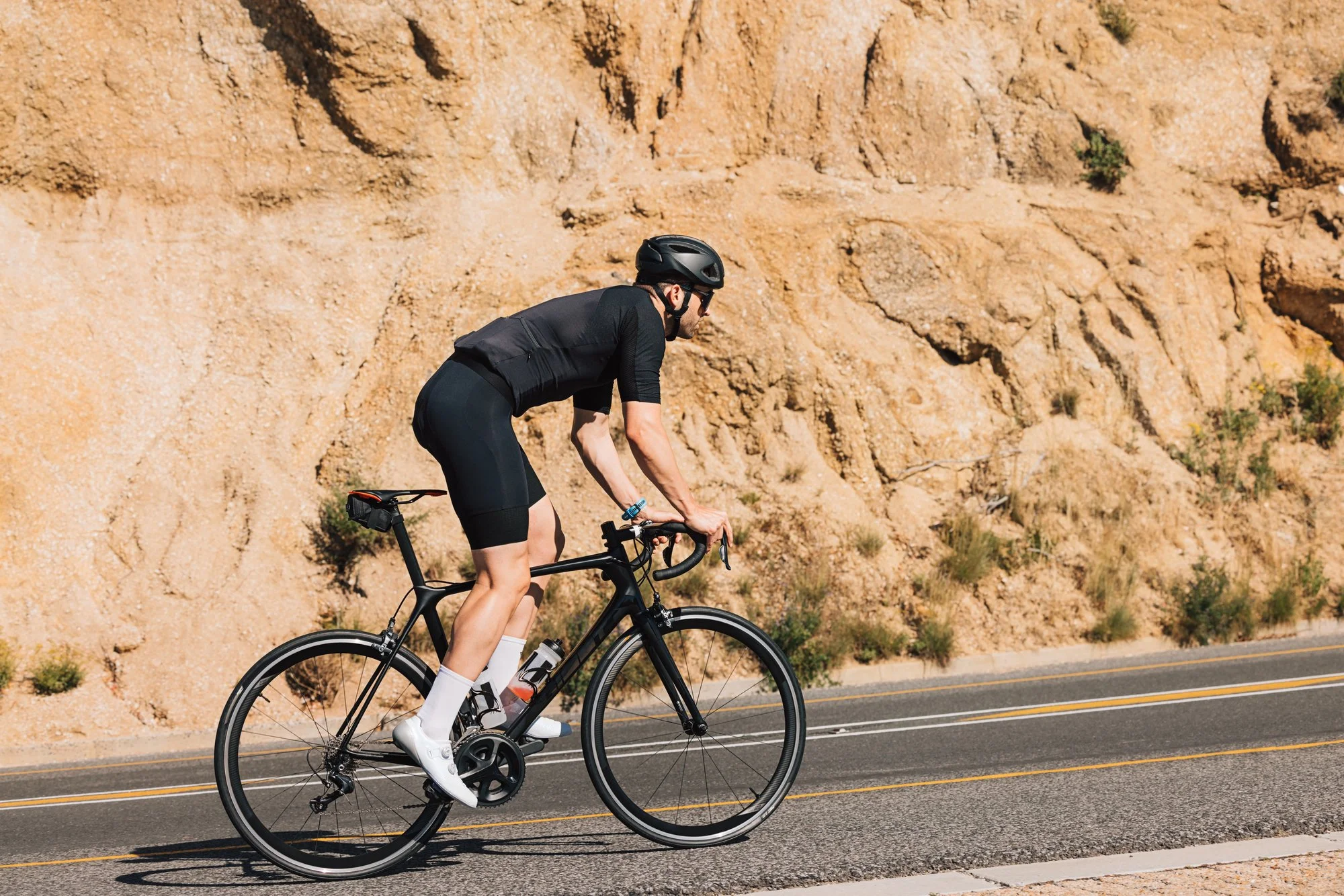 A 5-Minute Pre-Climb Warm-Up Can Change How A “Hard” Climb Feels.