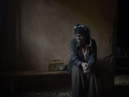 © Anoek Steketee. Love Radio, 2014. Rilundo, North, 9.03pm.