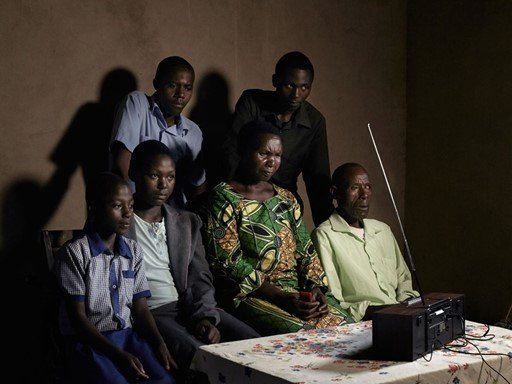 © Anoek Steketee. Love Radio, 2014. Rilundo, North, 9.03pm.