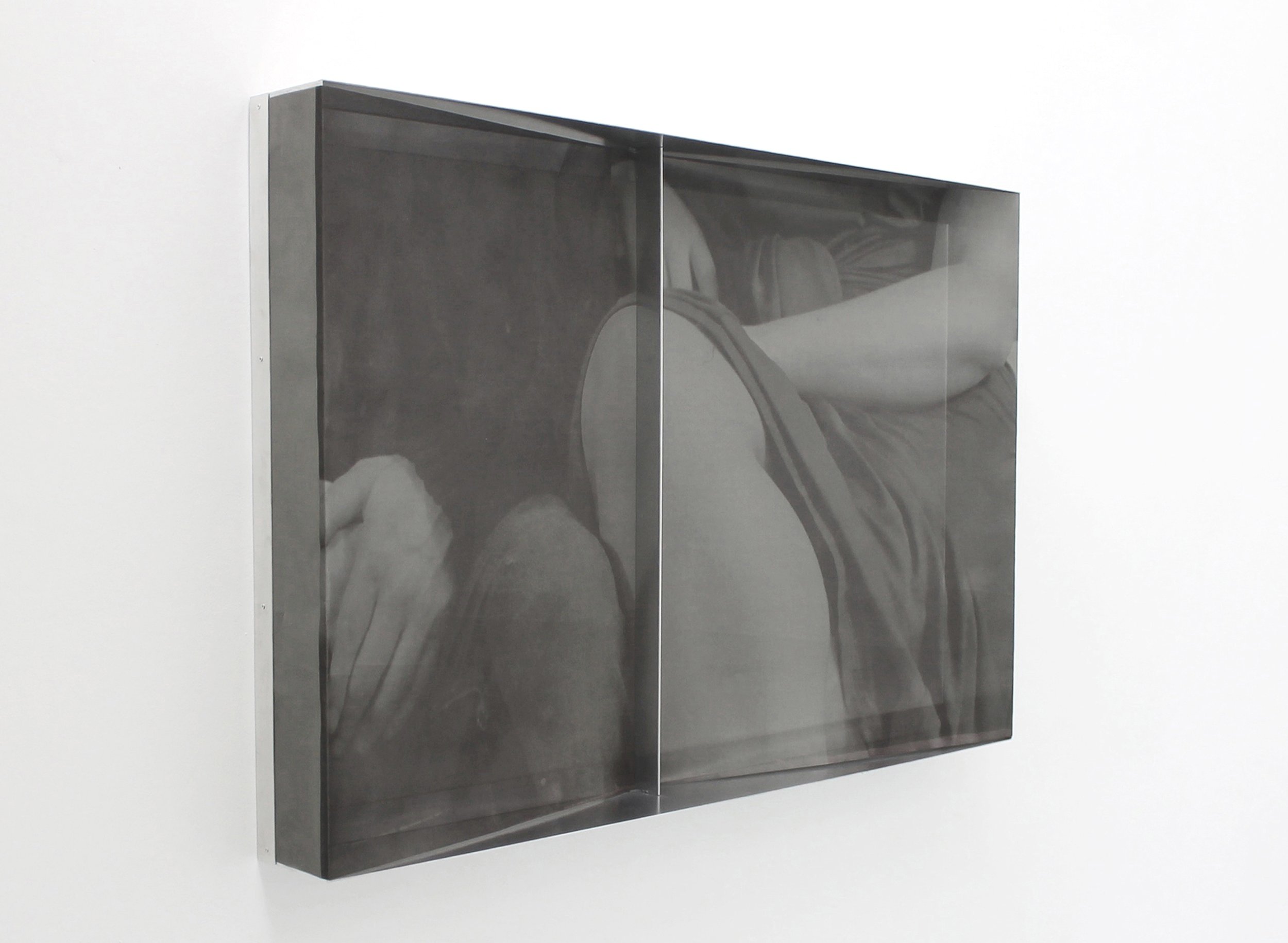 JodieWingham_Cusp_2019_sublimation+print+on+stainless+steel+mesh_150cm+x+95cm.jpg
