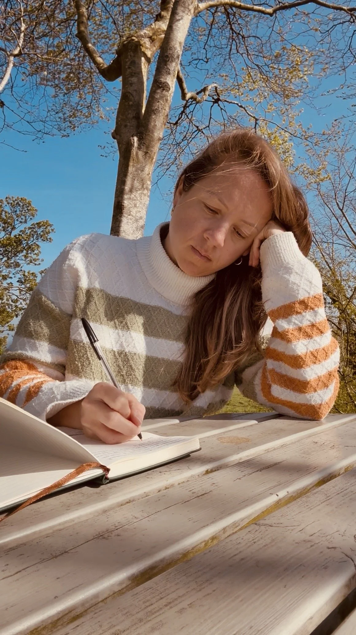 Creative Writing vs Journalling: What’s the Difference?