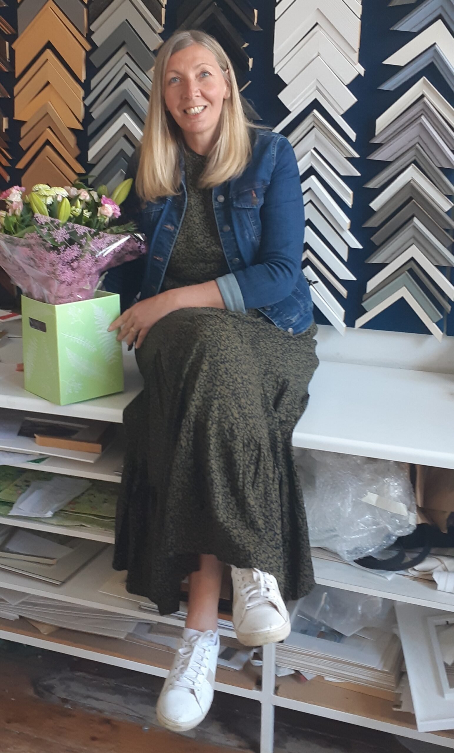 Behind-the-Easel with Philippa Horne