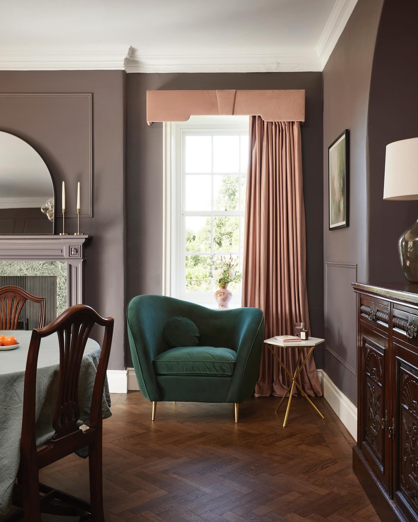 Designed for Sunday lunches and family celebrations. For cosy winter meals with the fire lit, and summer parties with the French doors thrown open. Because what we create is so much more than just a pretty space - it&rsquo;s the backdrop for family l