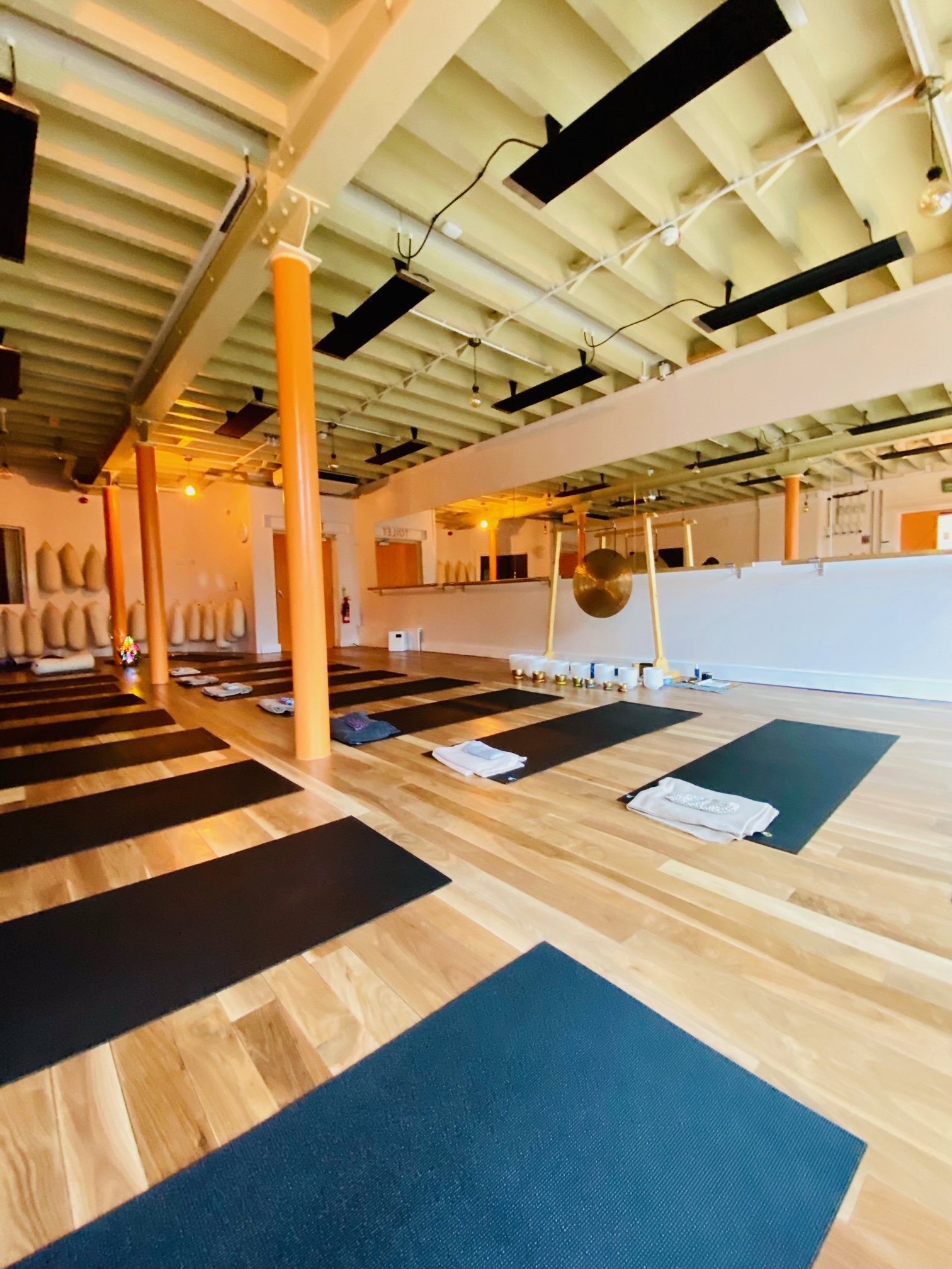 Yin and Sounds with Katie Bayliss