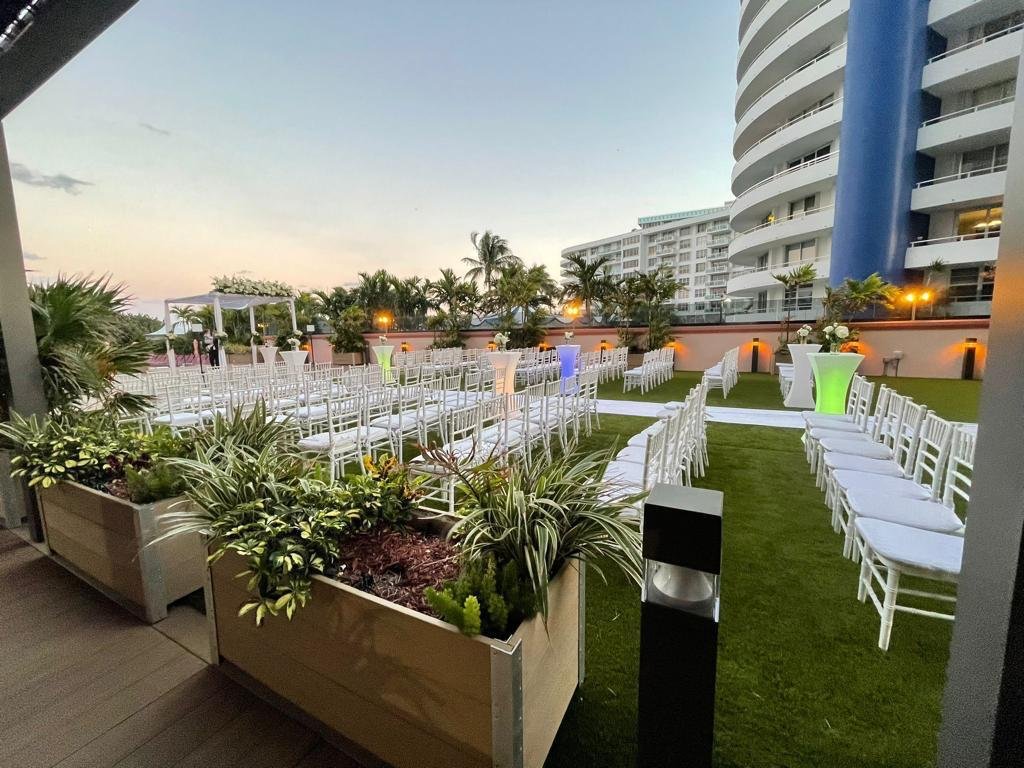 WhatsApp Image 2025-02-12 at 10.01.58 (1).jpg