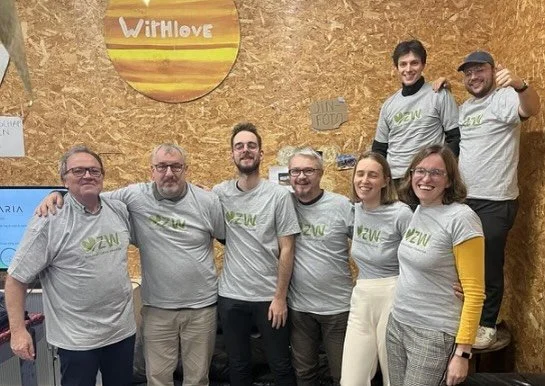 Naast de dagelijkse scoutswerking hebben wij ook een VZW.
VZWatte? Dat willen wij jou graag duidelijk maken!
De VZW is beheerder van de lokalen en staat in voor het onderhoud, afbetaling lening, verhuur en nog veel meer&hellip;
Wil je graag meer wete