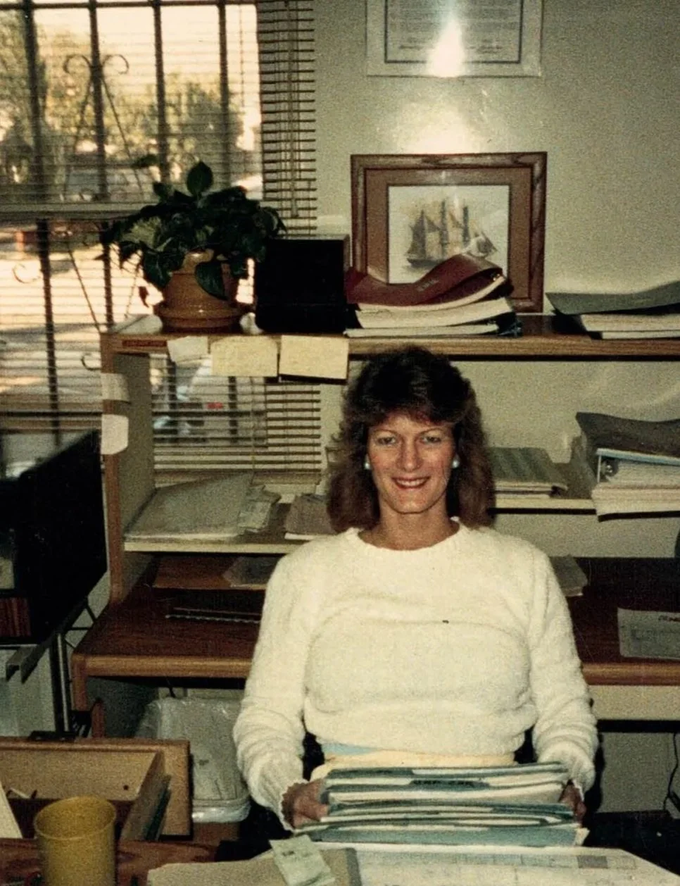 Michelle+Mauerhan+working+in+the+office.jpg