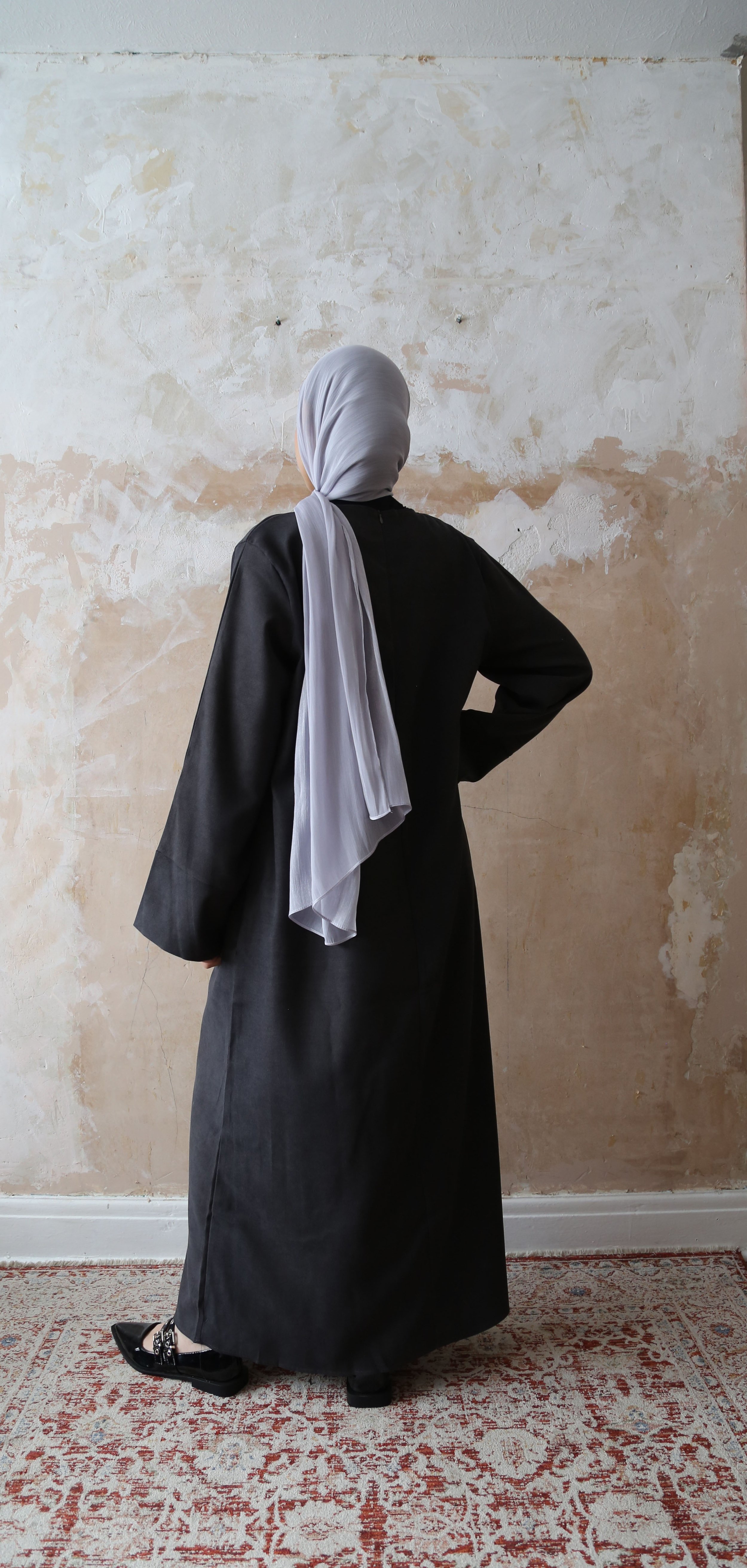 closed winter - black- back 1.jpg