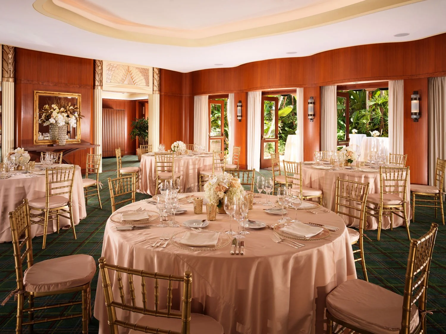 Polo Private Social