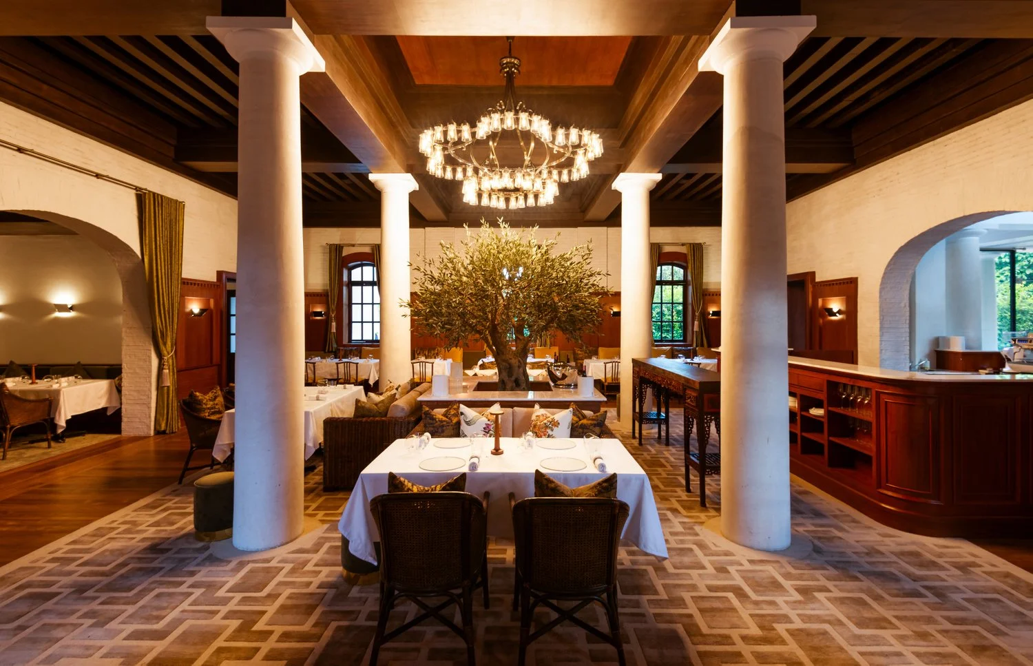 Terra_Dining area 1.jpg