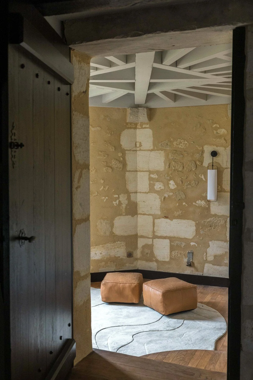 Chateau-Plain-Point-202602-Chambres poufs-David Duchon Doris-310.jpg
