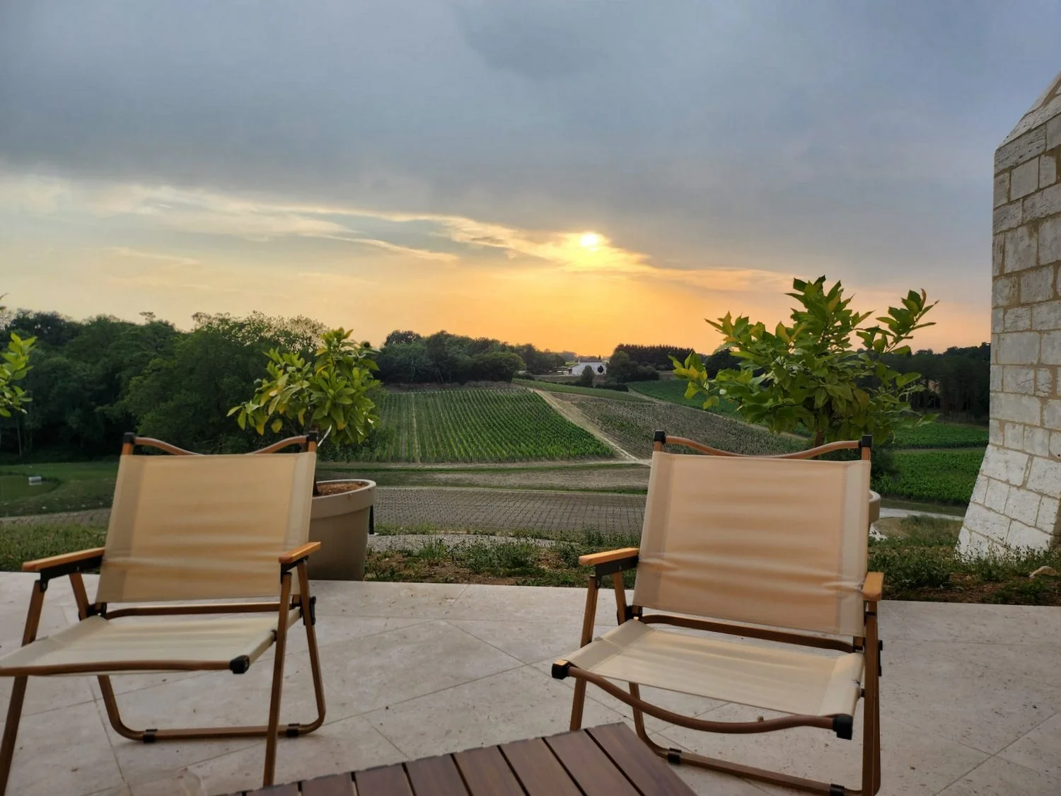 la-maison-plain-point-bordeaux-vineyard-estate-10.jpg