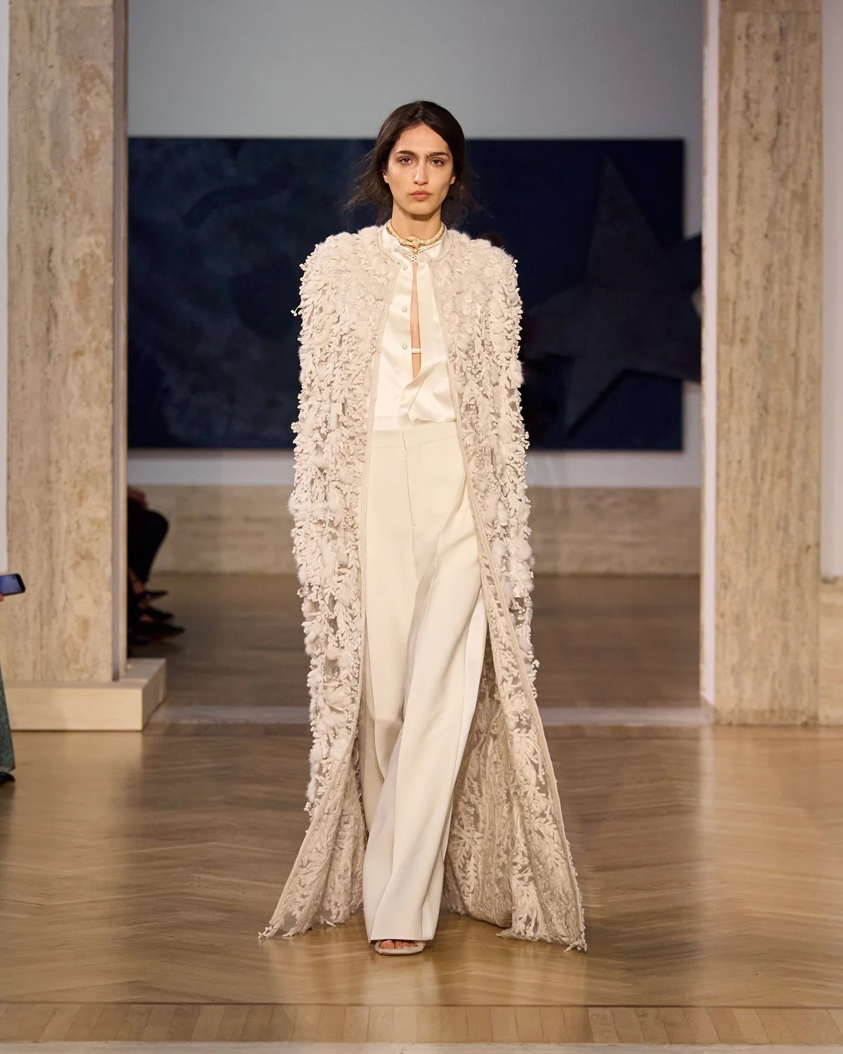 Fendi fw26 runway looks 4x5 044.jpg