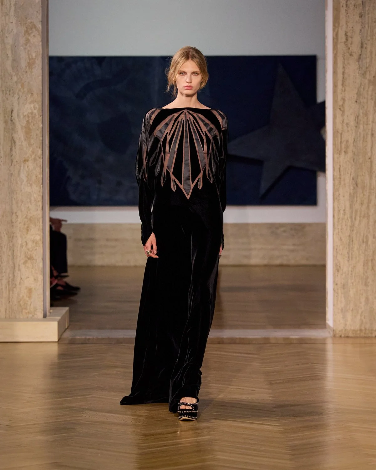 Fendi fw26 runway looks 4x5 063.jpg