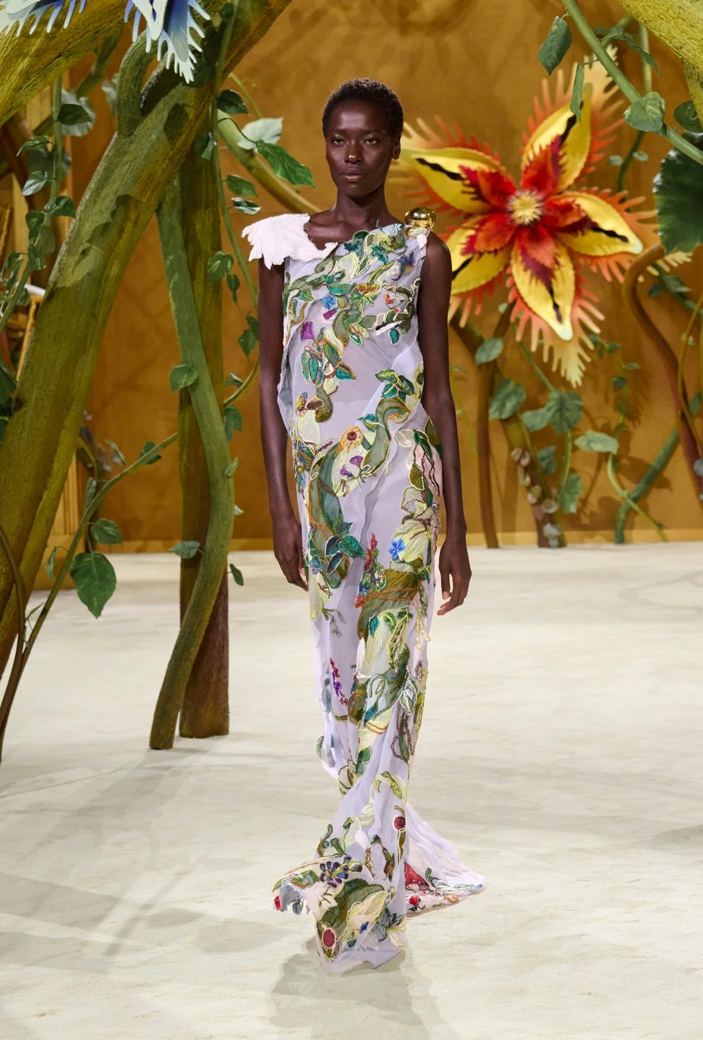 chanel_fall-winter-2026-haute-couture-look-4-HD.jpg