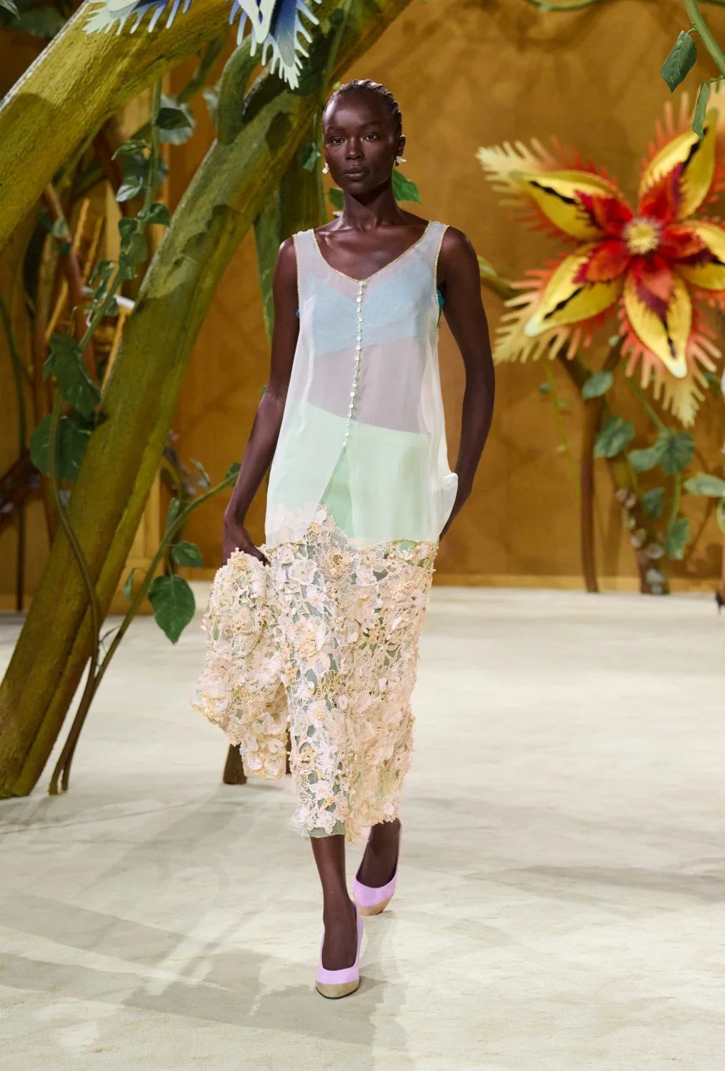 chanel_fall-winter-2026-haute-couture-look-26-HD.jpg