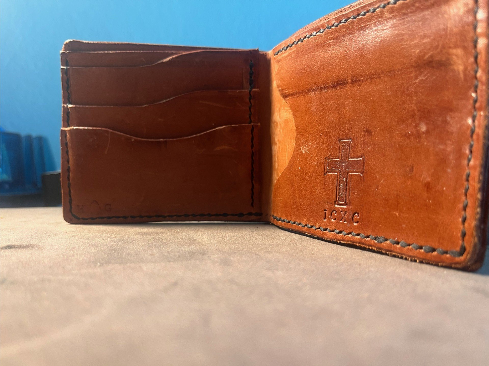 Laredo Bifold Wallet Inside.jpg