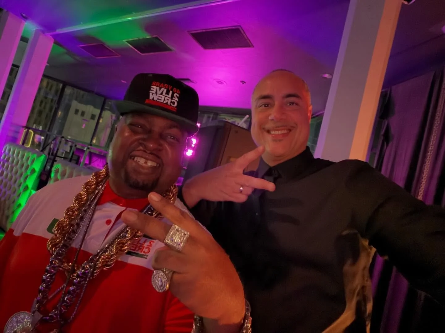 Amazing night for the homie Vinay&rsquo;s 50th! 🔥🔥

Got to rock with the legendary @mixx_2_live_crew @theofficial2livecrew and of course my bro @realchoppastyle tore it down at the @thenieux

Any party where I get a request for @keithmurrayrap The 