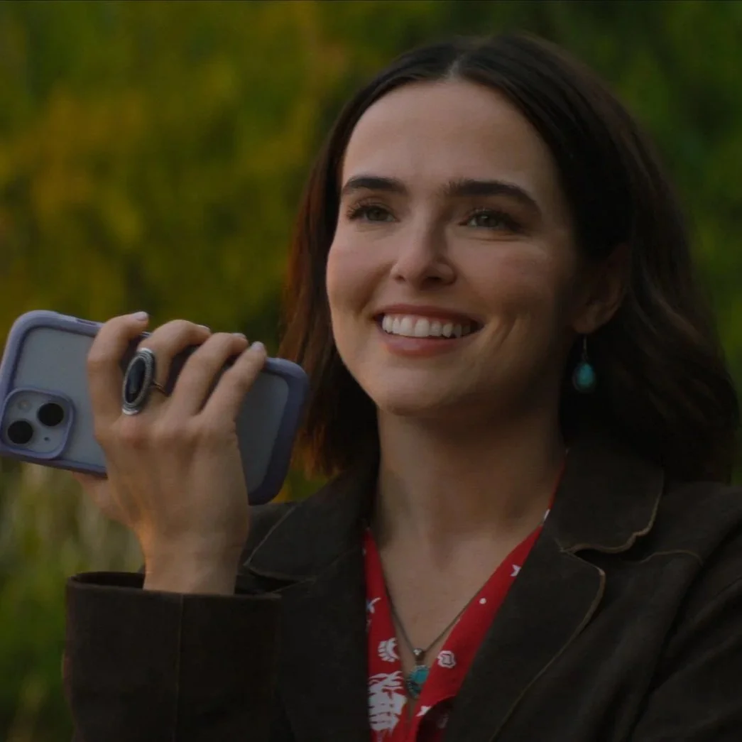 “Voicemails for Isabelle” Answers the Call for More Rom Coms