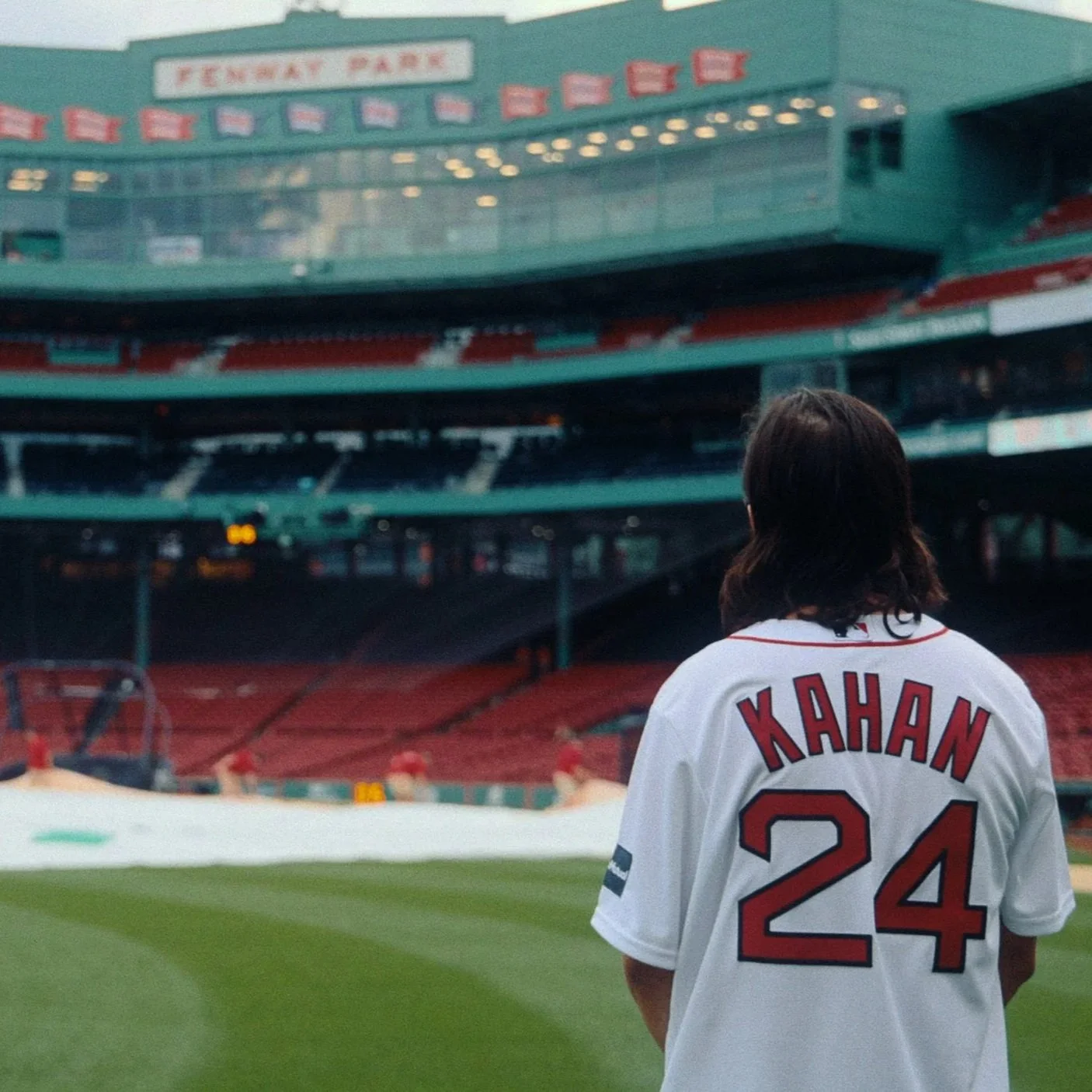 Nick Sweeny &amp; Samantha Mustari Talk Finding Home in “Noah Kahan: Out of Body”