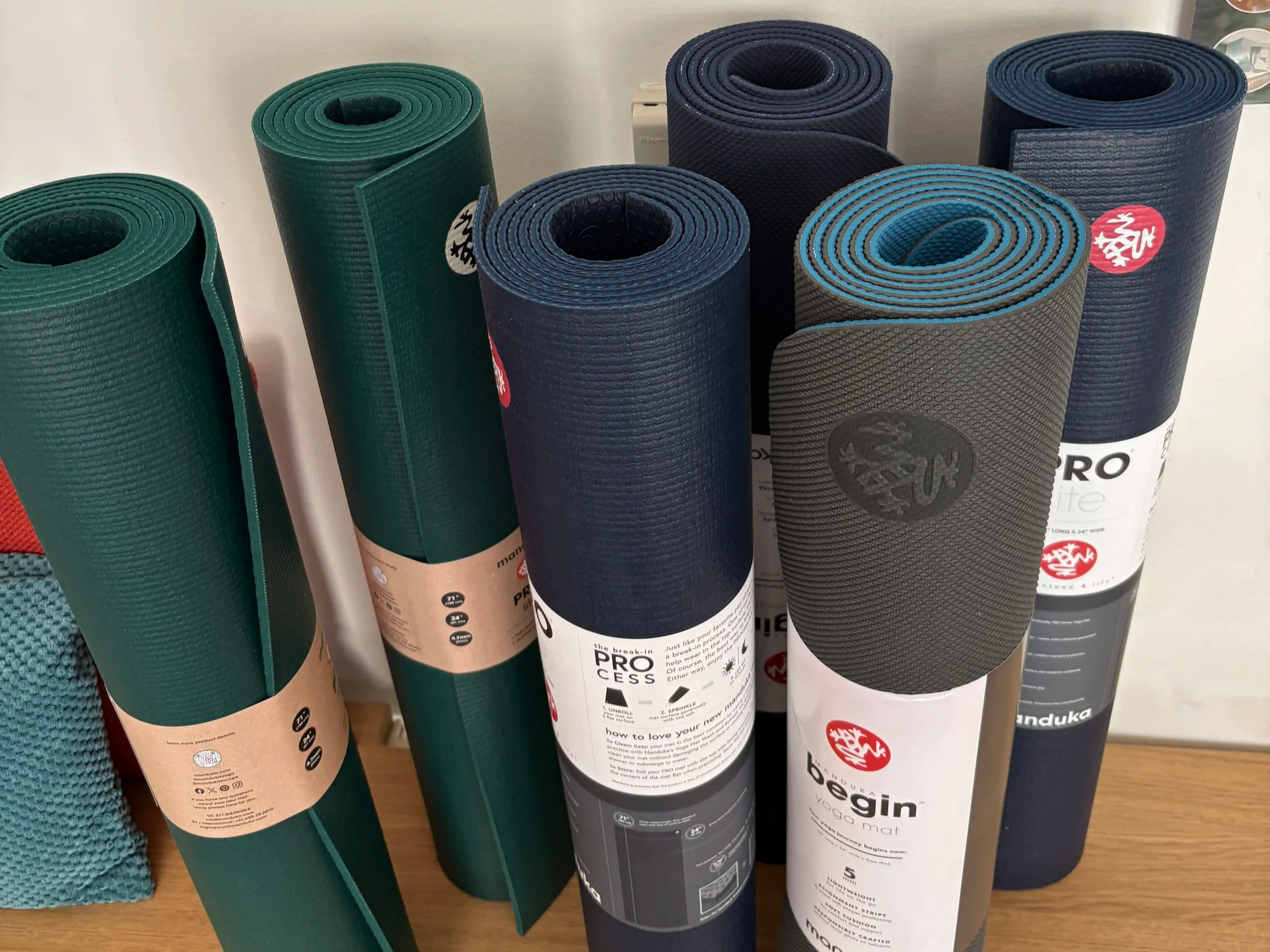 yoga mats lined up