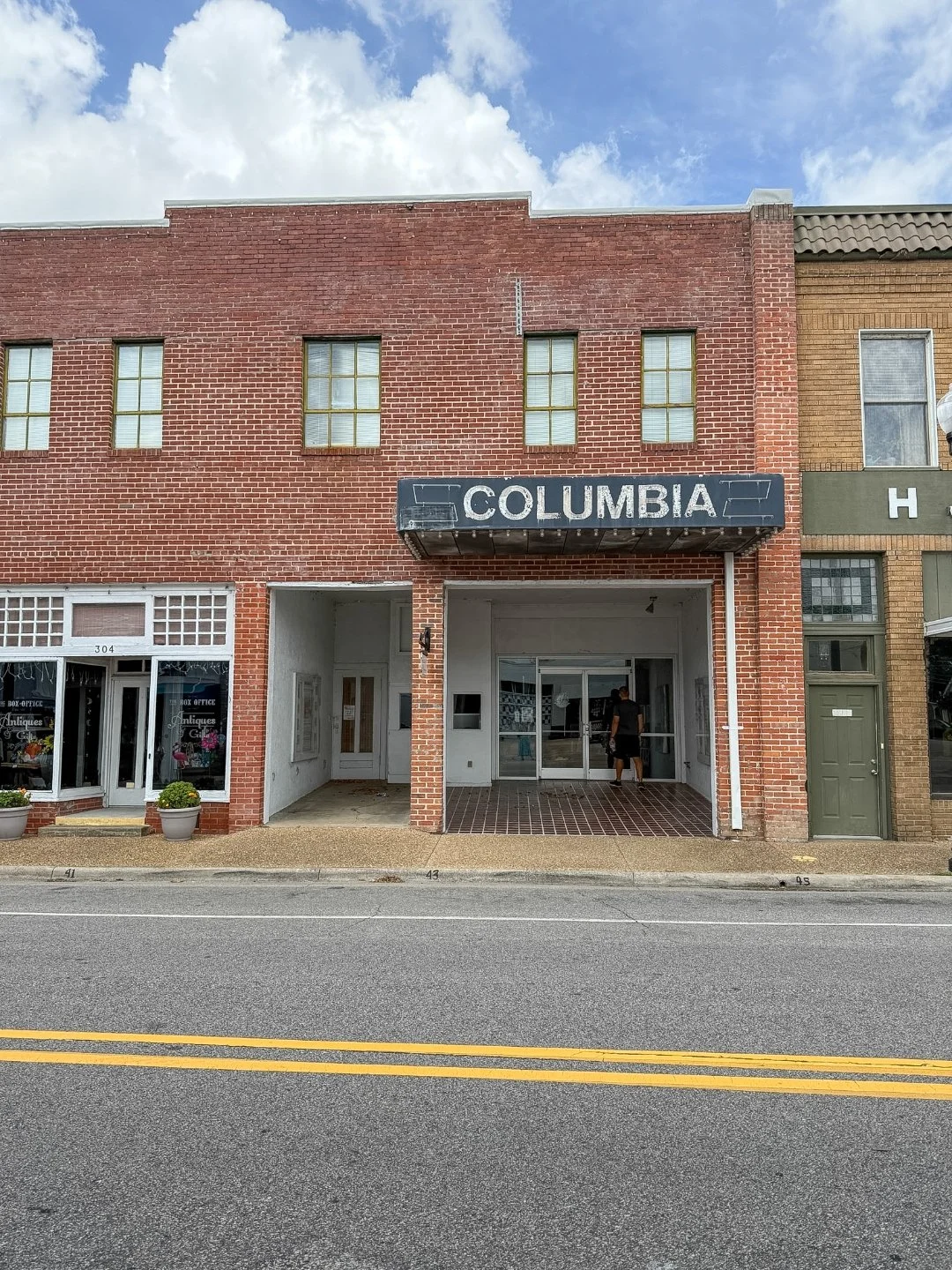 Picture of the former Columbia theater on Main Street