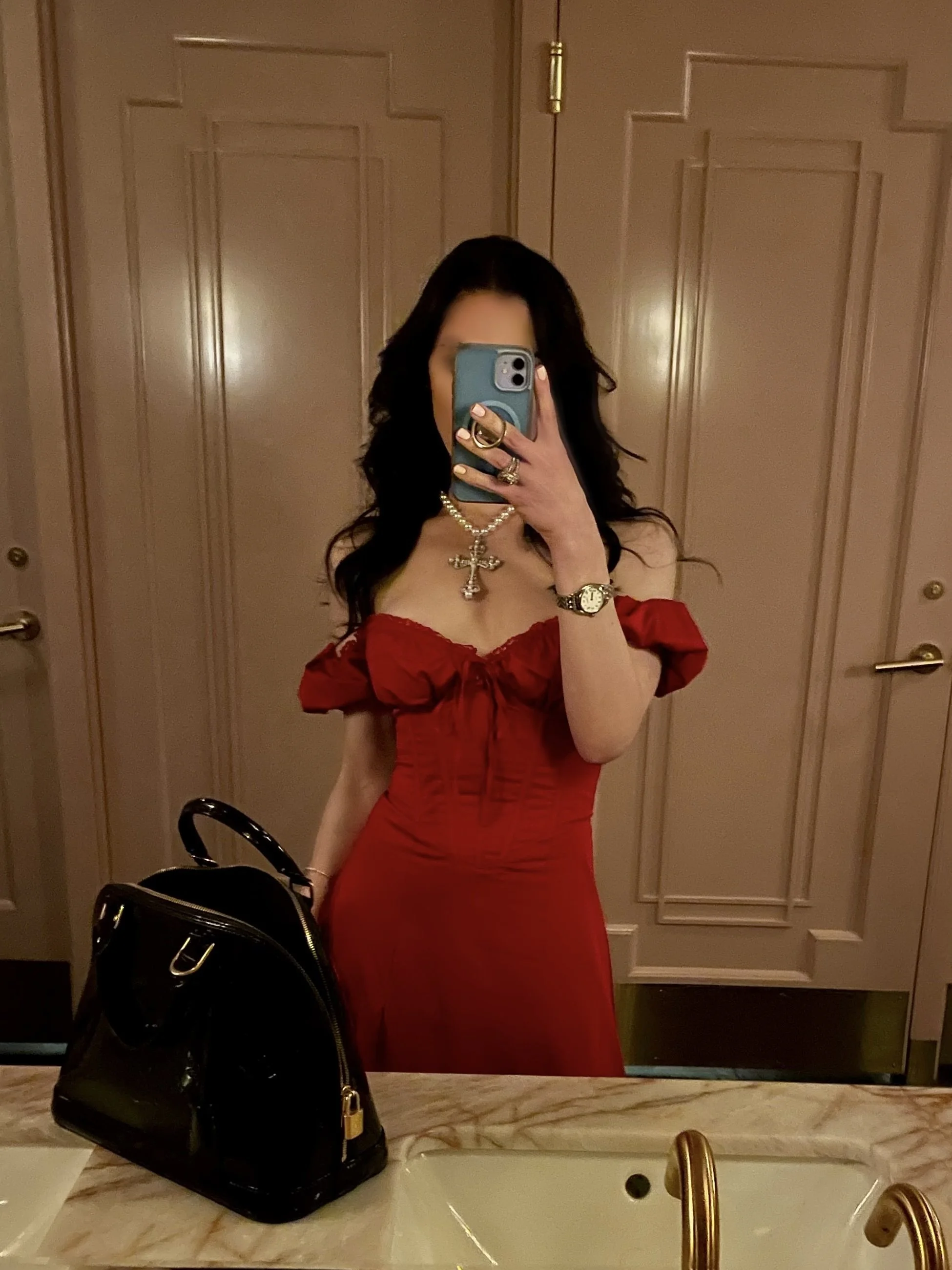 reddresscross.jpg