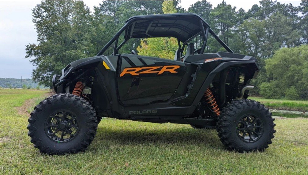 2024-rzr-1000xp-forward-arms-2.jpg
