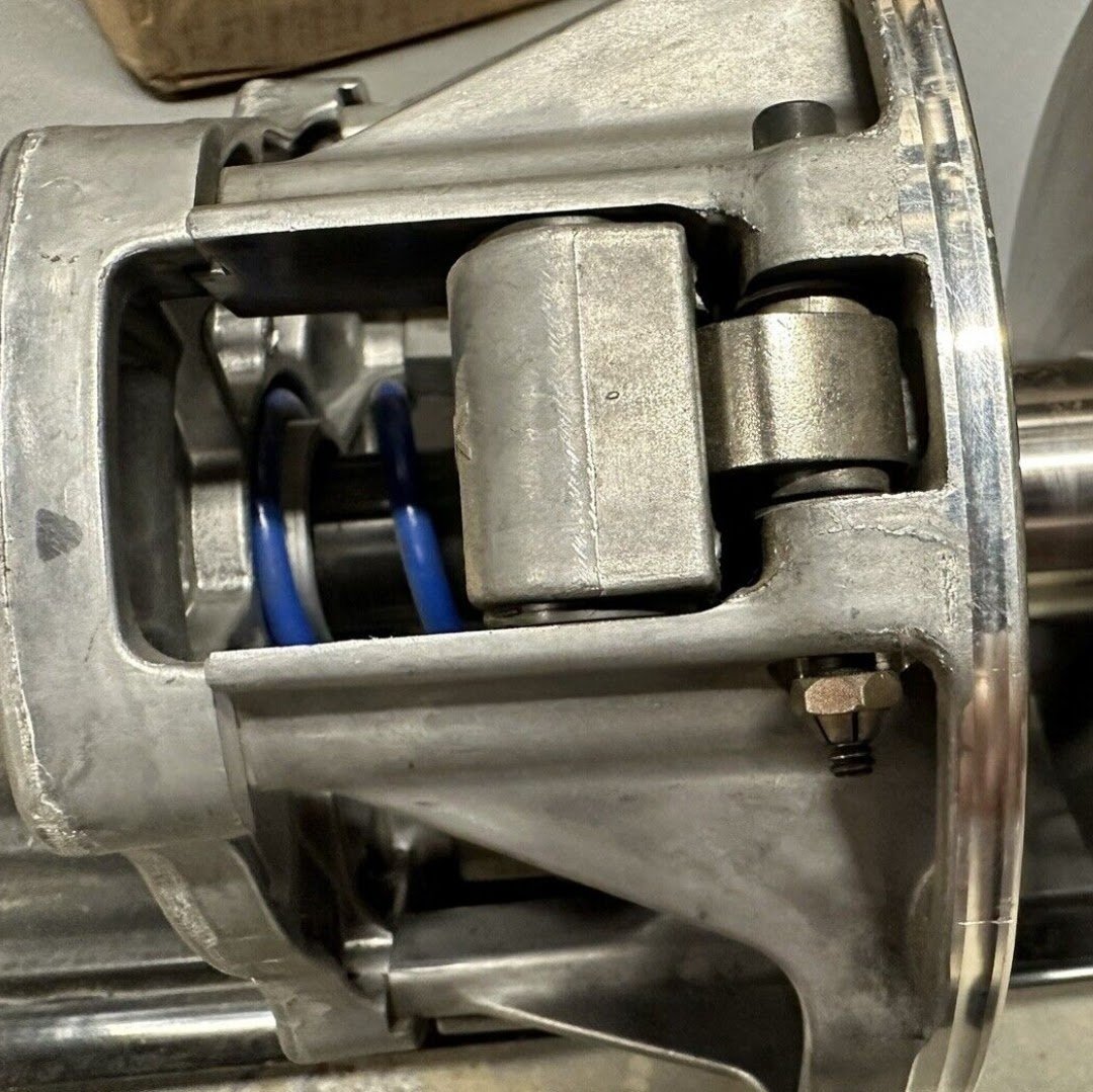 rzr-900-and-s-primary-clutch-used-refurbished-3.jpg