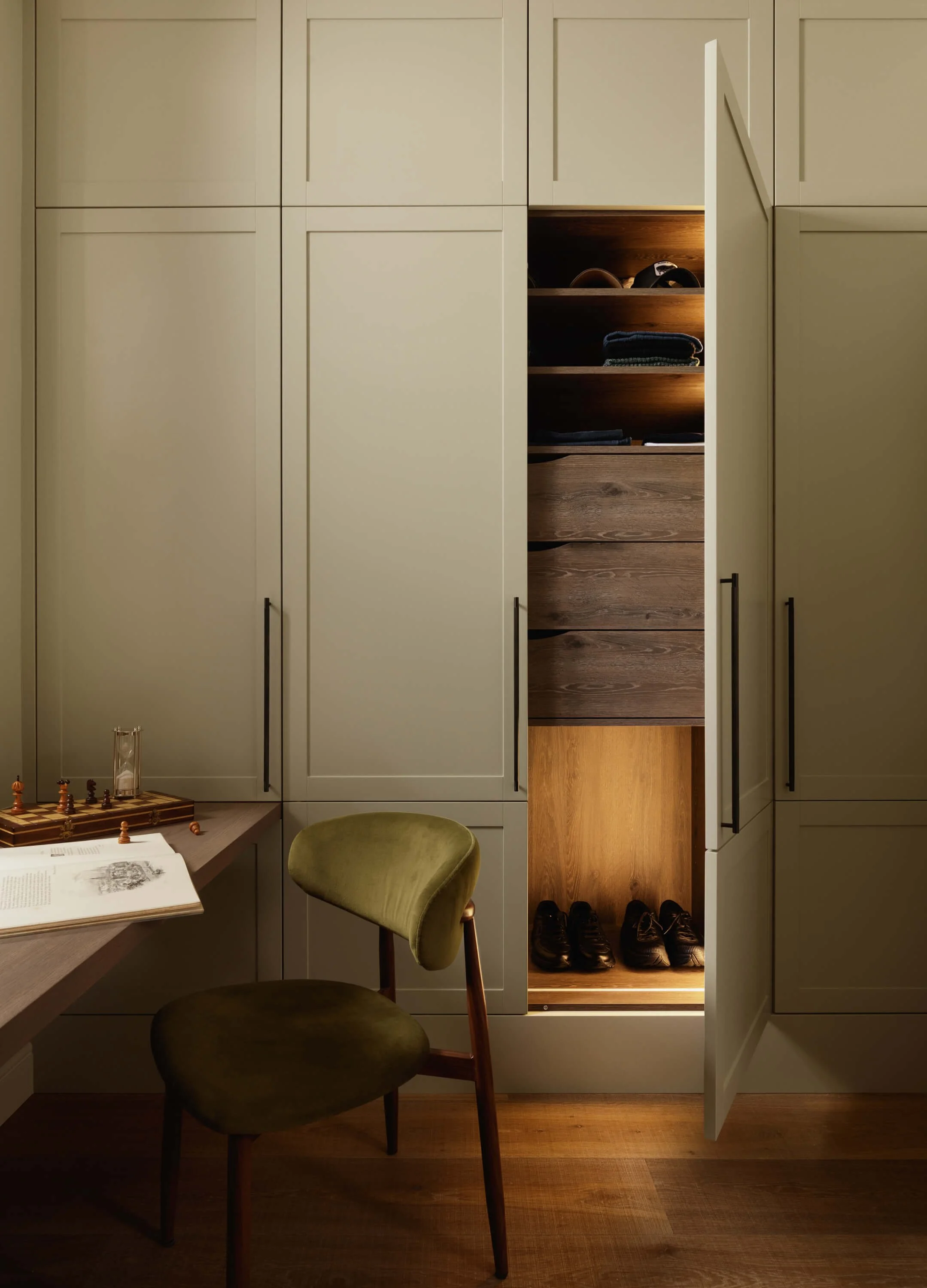 High-end interior photography of Palliser Court, Kensington, London — Renato O'Leary | Studio Red