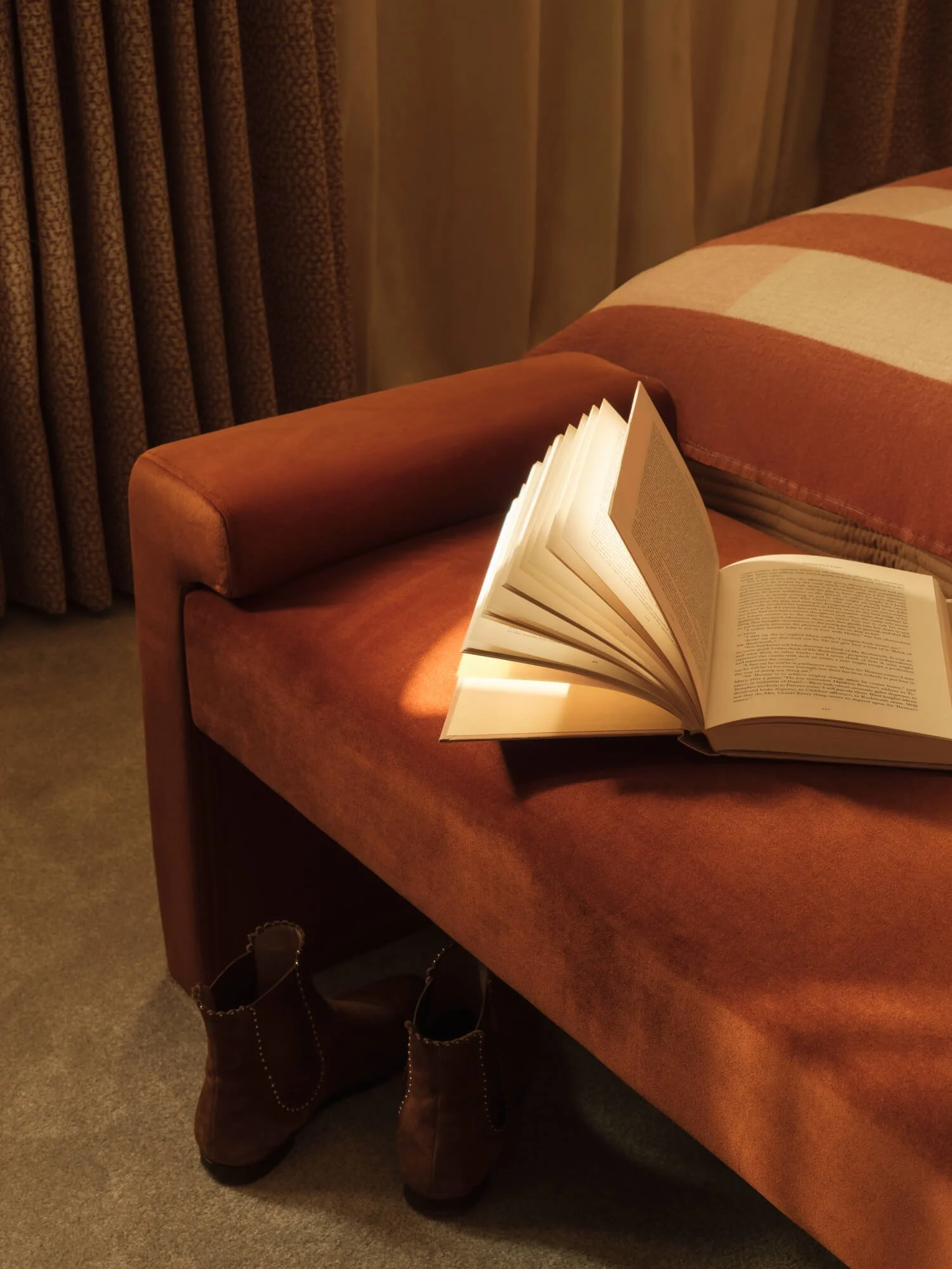 Hendon Waterside-2.jpg