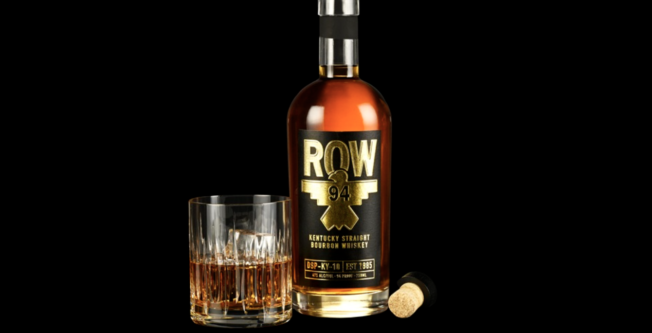 Dierks Bentley and ROW 94 Whiskey Bring Groundbreaking Hologram Experience to Nashville International Airport