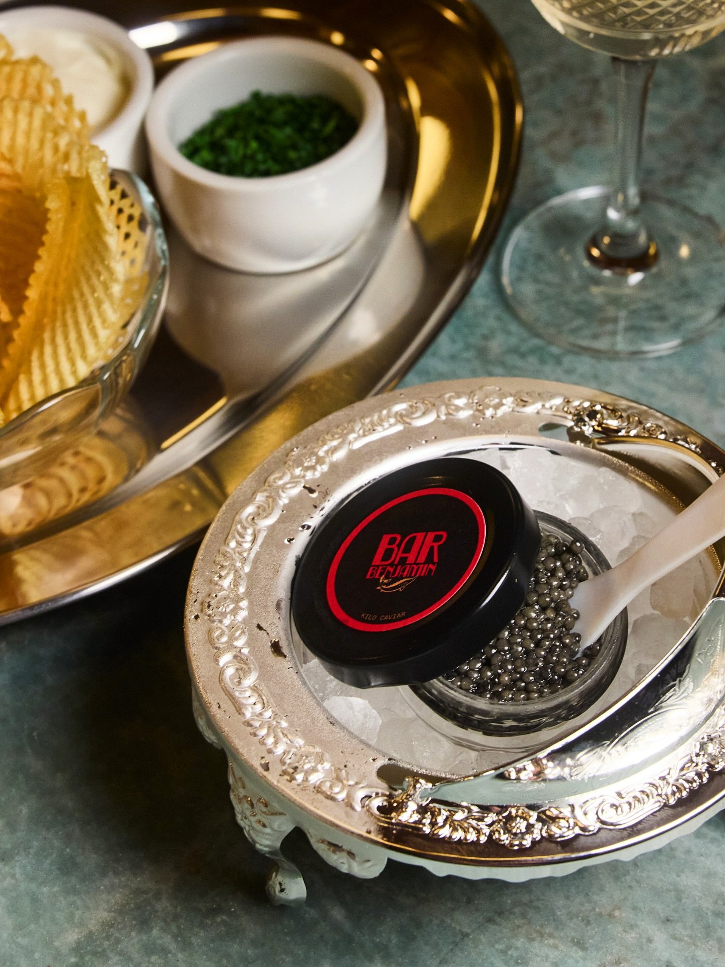 WE OPENED A COCKTAIL BAR 🚨

Find @barbenjaminhollywood perched above The Benjamin Hollywood just under the neon BAR sign on Melrose. 

&amp; HELL YES, we have @kilocaviar caviar service.