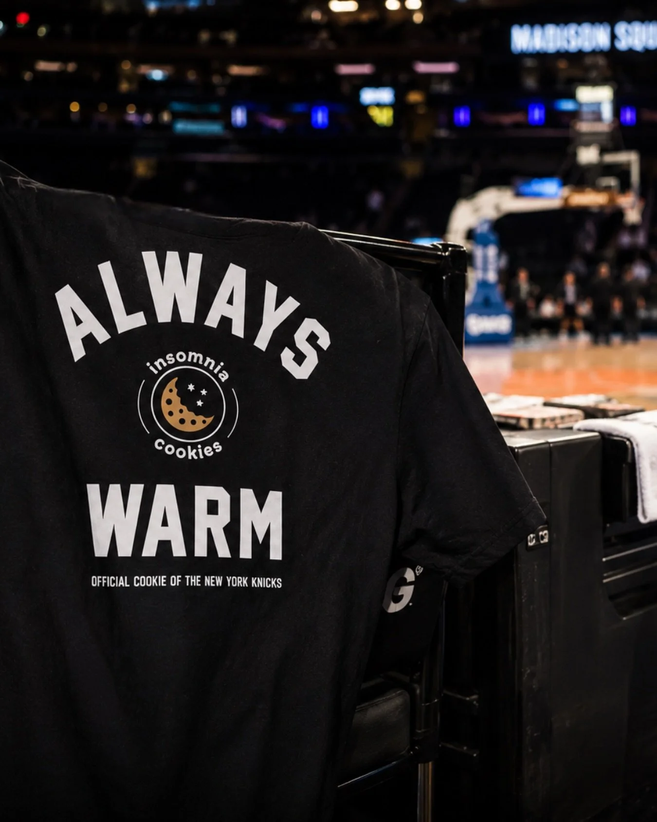Always Knicks. Always Warm. 
We made the tee for @insomniacookies - the official cookie of the @nyknicks
Cookies and playoffs tonight. 🍪🏀