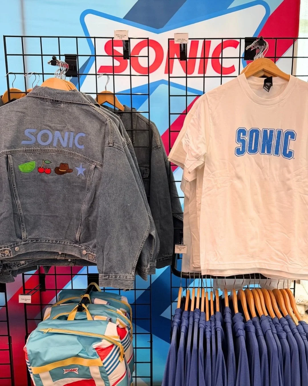 A little retail. A little customization. A whole lot of SONIC ⚡️

We brought a pop-up shop and hands-on customization experience to the SONIC National Convention, with branded gear and plenty of SONIC personality. 

Because the best brand experiences