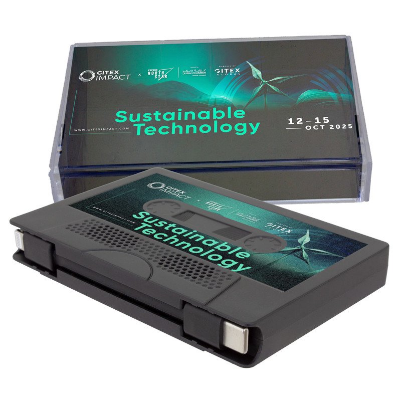 awesome-mixtape-20-wireless-speaker-and-power-bank-2.jpg