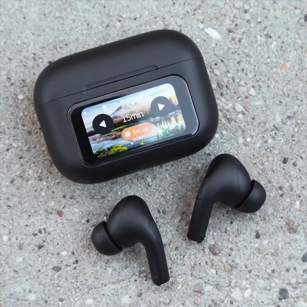 showoff-lcd-screen-wireless-earbuds-1.jpg
