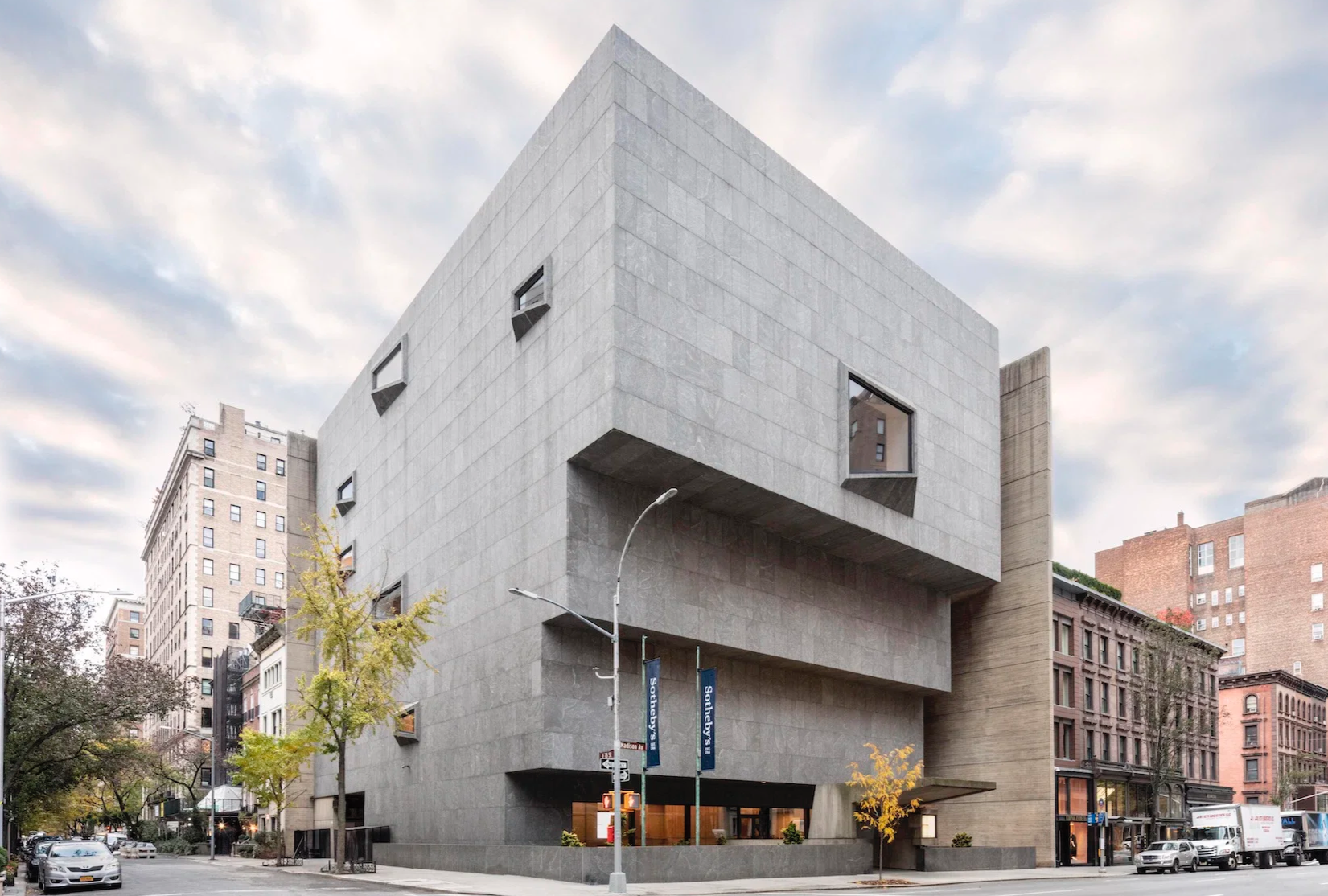 NetJets Magazine - Sotheby's Breuer