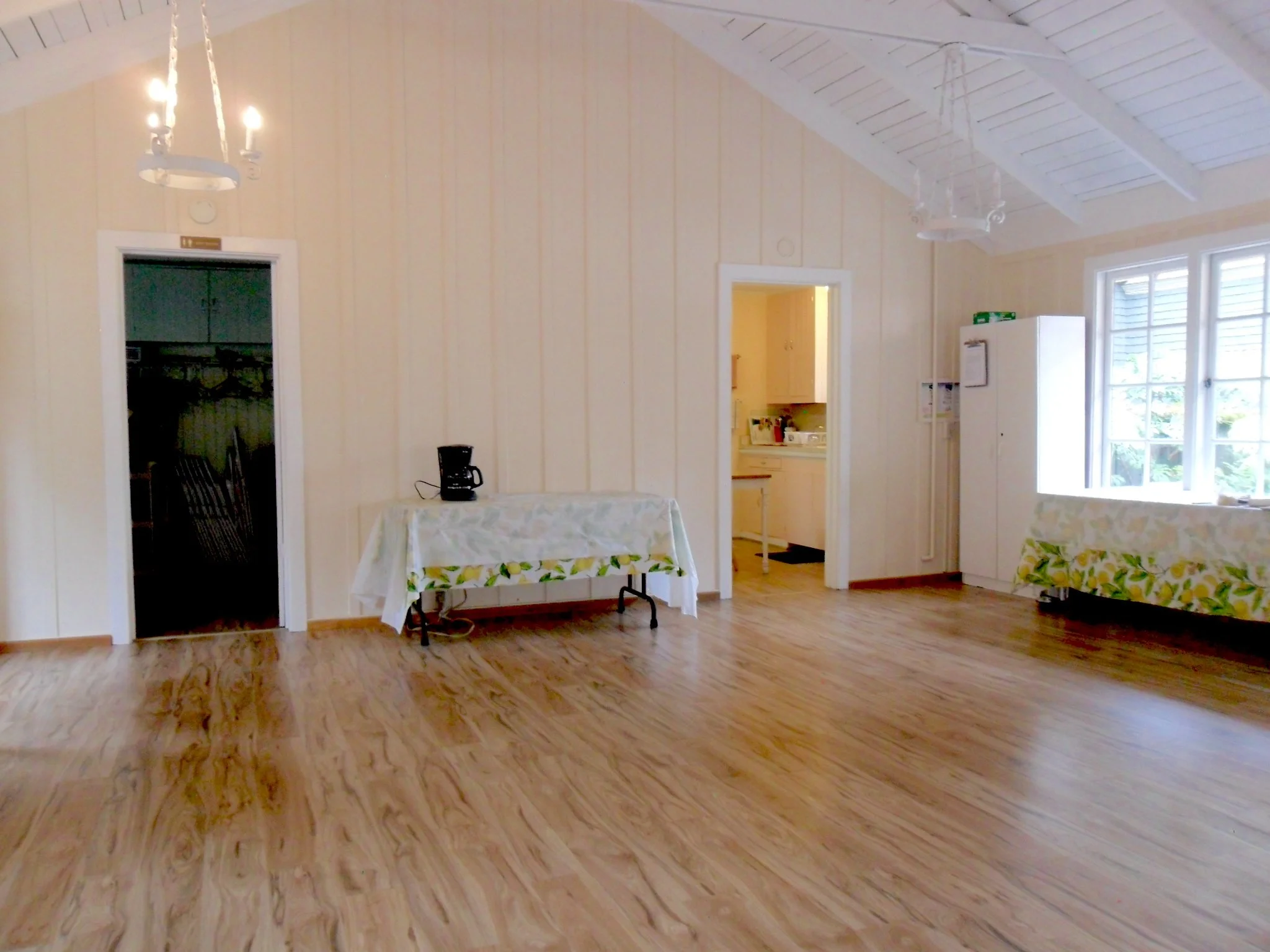 2023 Cottage Interior - Main.jpeg