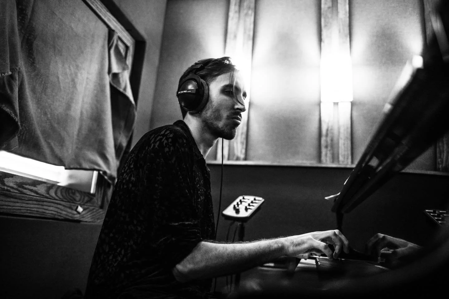 a few times and places to find us play this month
playing some new music with @paulpanditmusic @chase.elodia 

&bull; May 6th - Night Club 101 - 2 sets at 9:30pm and 11pm. Free show
&bull; May 17th - Brooklyn Peace Cafe @sundaysongseries - one set at