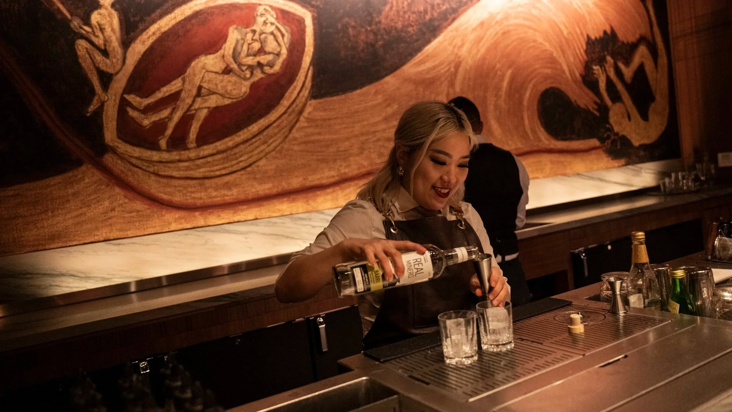 Bartender in The Lounge