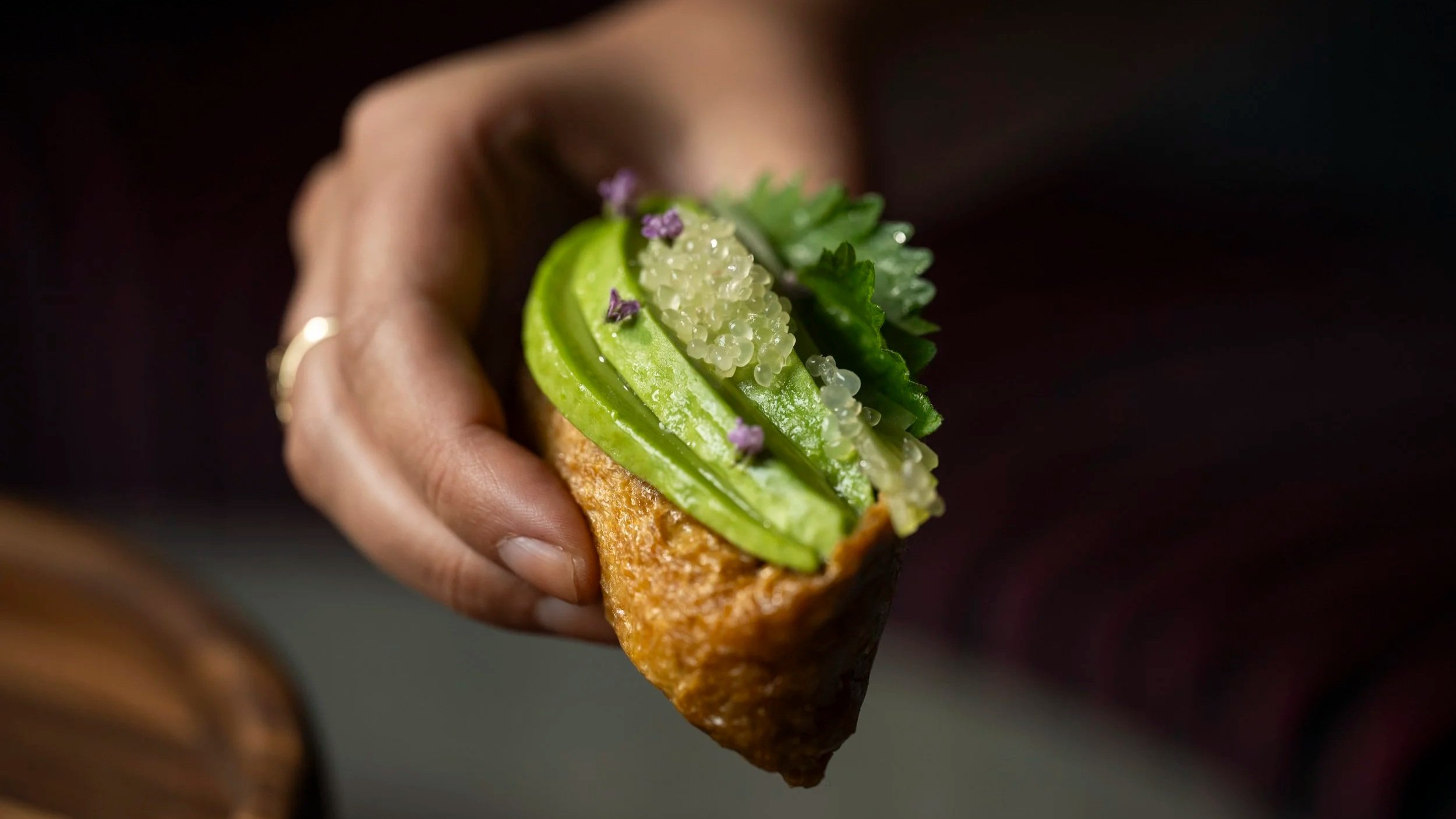 The Lounge Avocado Pocket