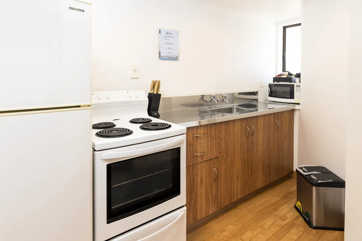 Airport Gateway Motel - 808-3.jpg